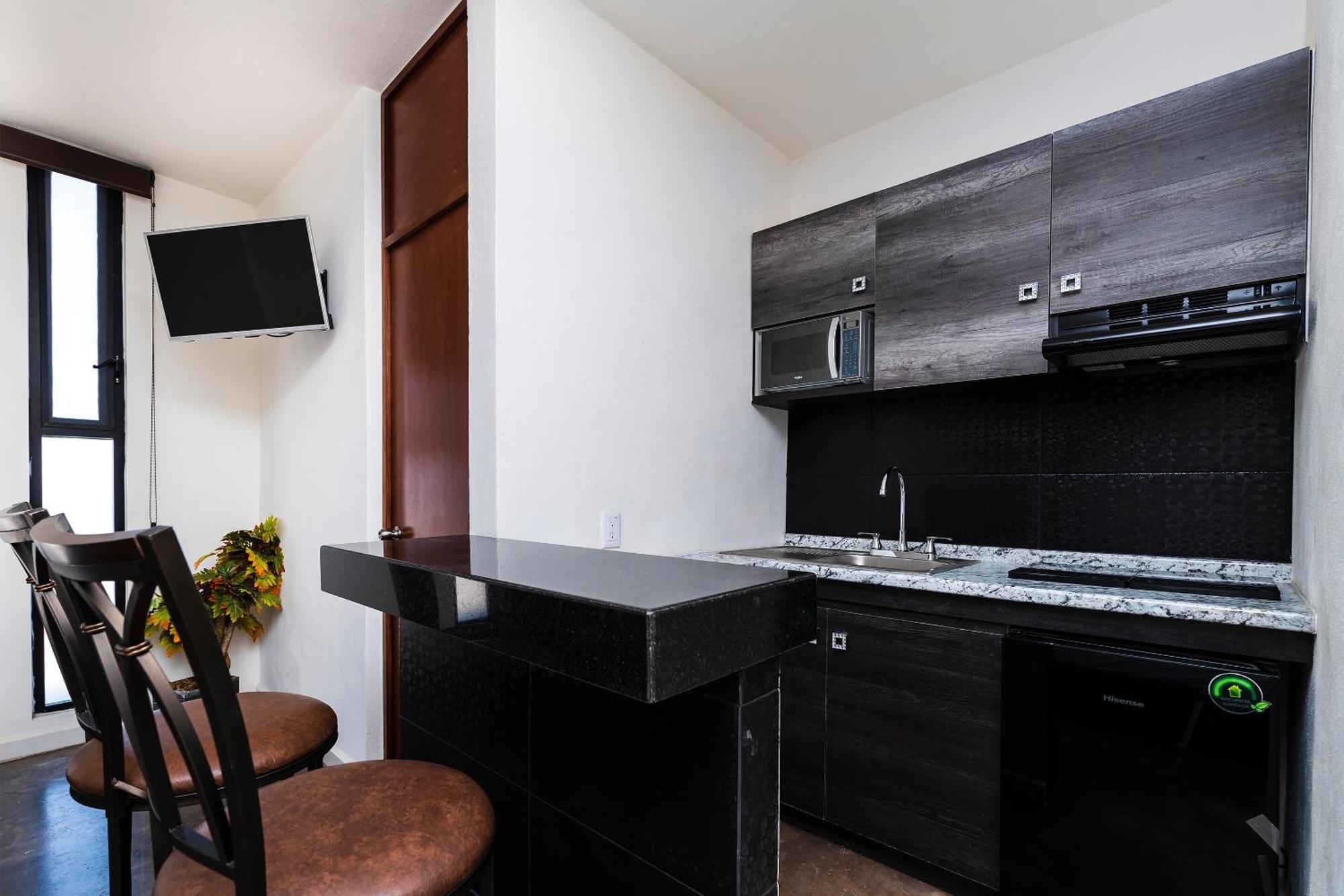 Capital O Hotel Joyma Suites, San Luis Σαν Λουίς Ποτοσί Εξωτερικό φωτογραφία